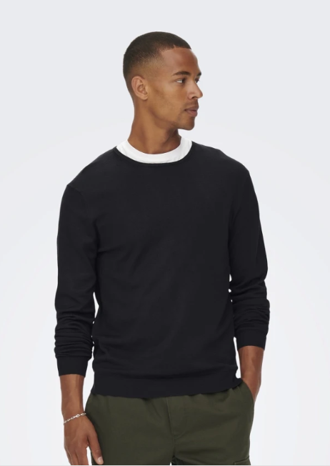 Pullover de malha gola redonda preto