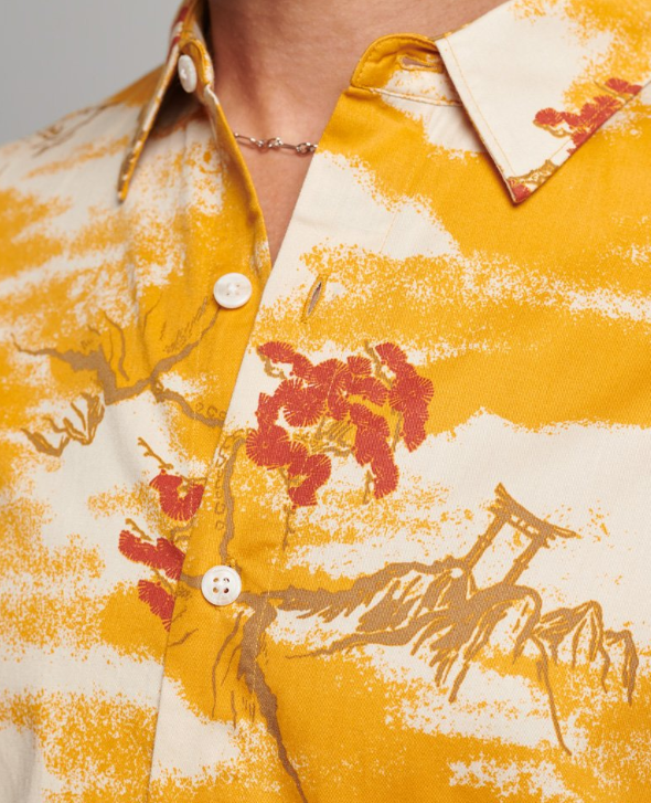 Camisa havaiana yellow clouds