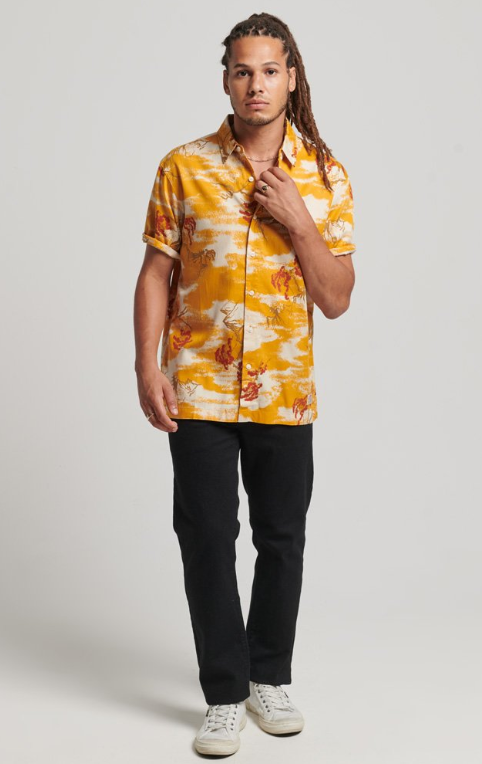 Camisa havaiana yellow clouds