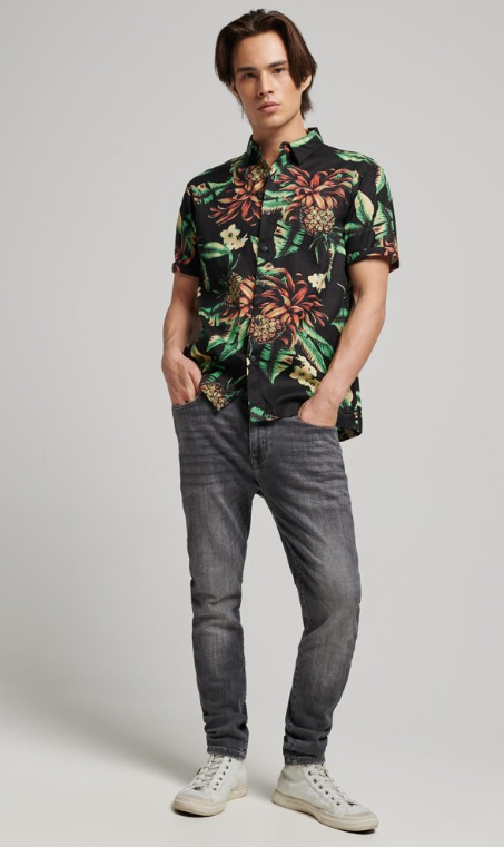 Camisa havaiana black pineapple