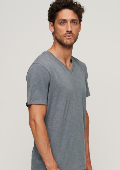 Gray and black v-cut T-SHIRT 